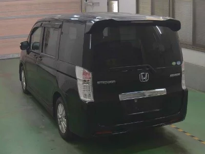 Honda STEPWGN SPADA