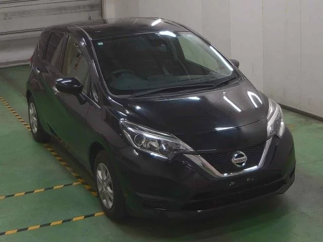 Nissan Note  с аукциона в Японии