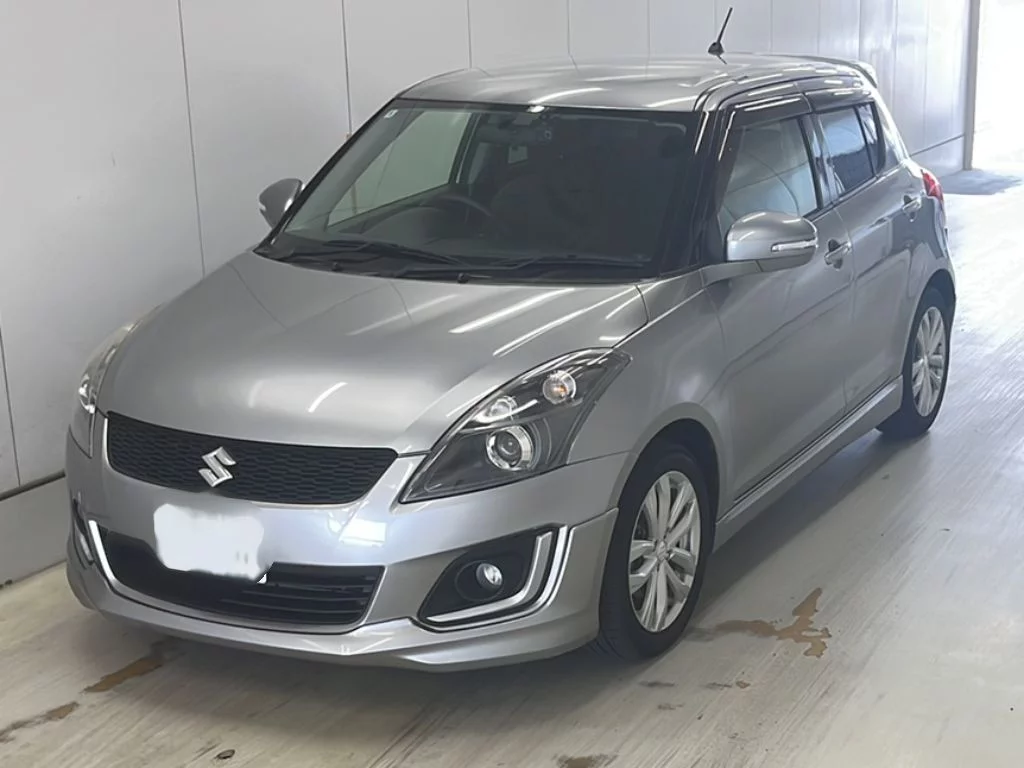 Suzuki Swift  с аукциона в Японии