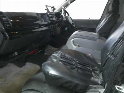 Toyota HIACE WAGON