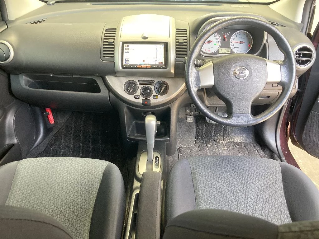 Nissan Note  с аукциона в Японии