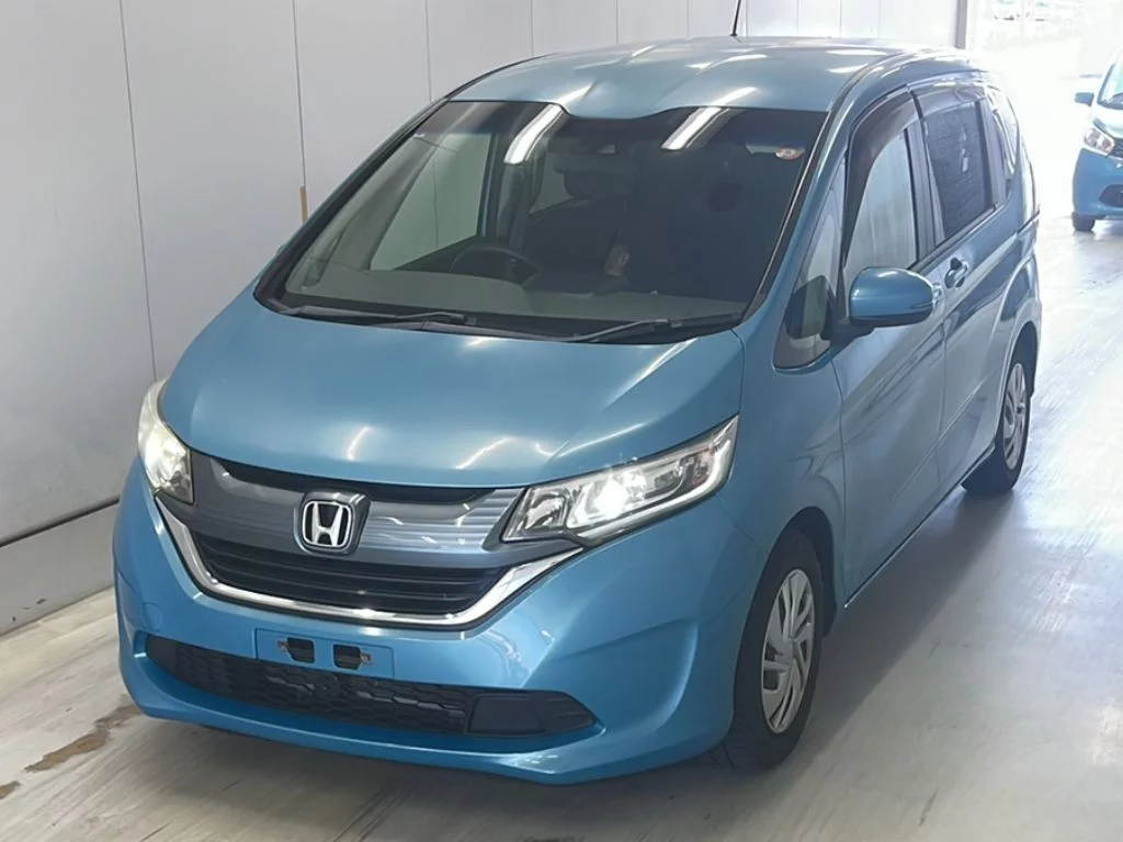 Honda Freed  с аукциона в Японии