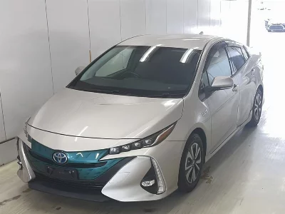 Toyota Prius PHV