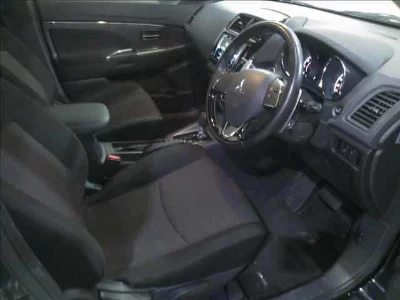 MITSUBISHI RVR