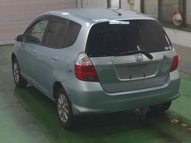 Honda Fit  с аукциона в Японии