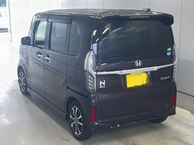 HONDA N BOX CUSTOM
