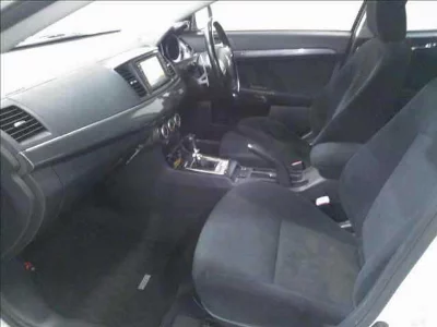 Mitsubishi GALANT FORTIS SPORTBACK