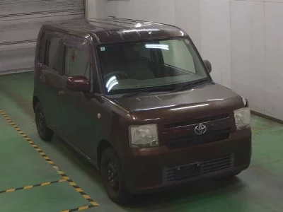 Toyota Pixis Space