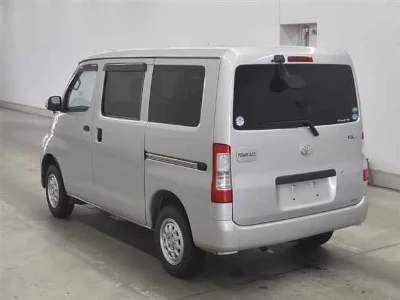 TOYOTA TOWN ACE VAN