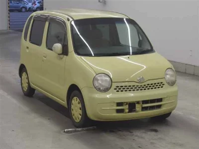 Daihatsu Move Latte