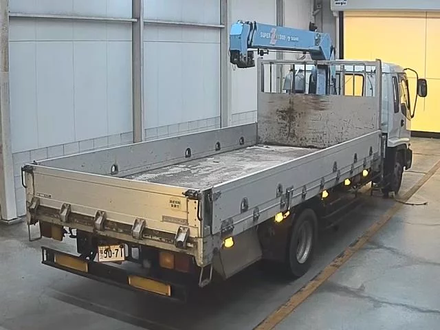 Isuzu Forward  с аукциона в Японии