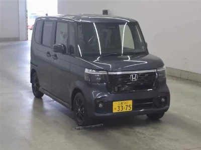 Honda N BOX CUSTOM