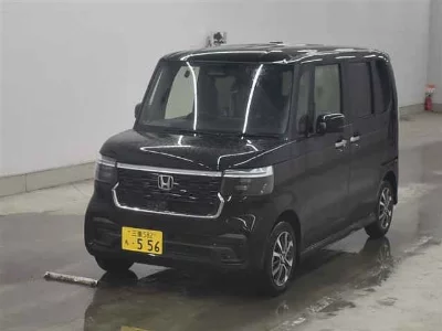 HONDA N BOX CUSTOM