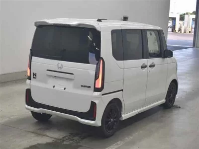 Honda N BOX CUSTOM