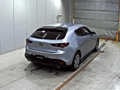MAZDA MAZDA3 FASTBACK