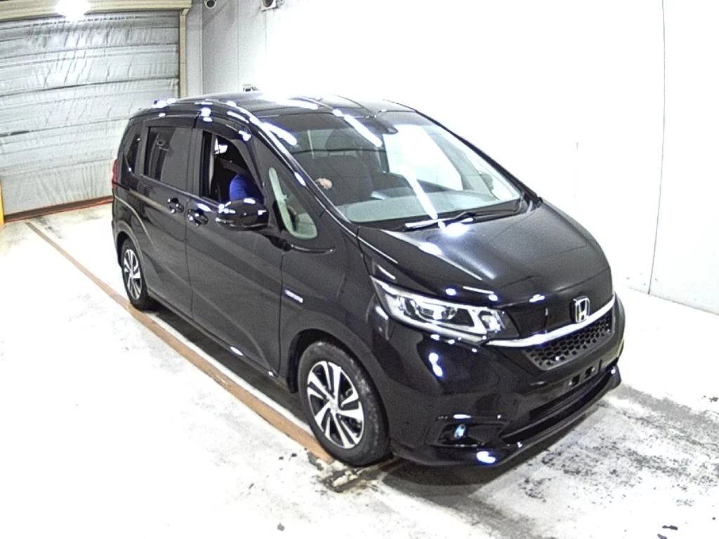 Honda Freed  с аукциона в Японии