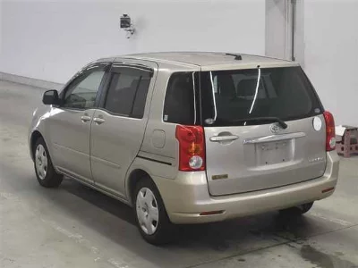 Toyota Raum