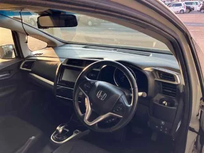 Honda FIT HYBRID