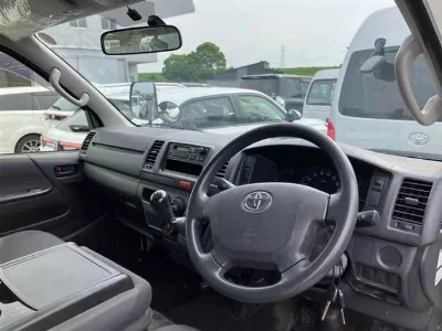 Toyota RegiusAce