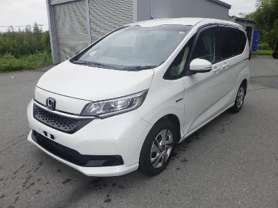 HONDA FREED + HYBRID