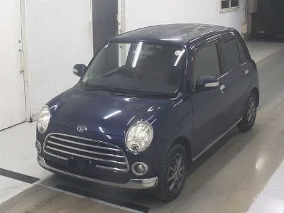 Daihatsu Mira Gino