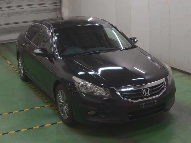 Honda Inspire  с аукциона в Японии