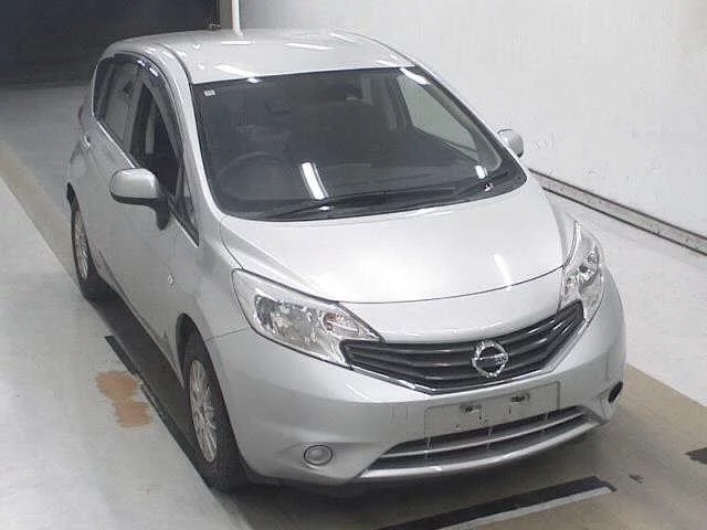 Nissan Note  с аукциона в Японии
