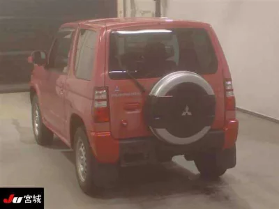 Mitsubishi Pajero Mini