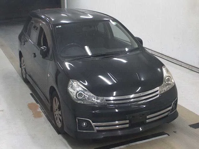 Nissan Wingroad  с аукциона в Японии