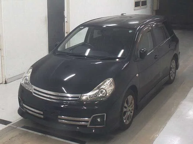 Nissan Wingroad  с аукциона в Японии