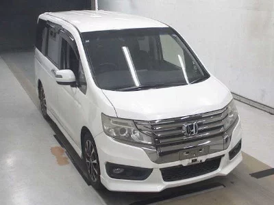 Honda STEPWGN SPADA