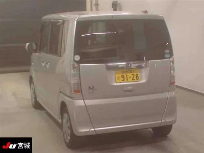 HONDA N BOX +