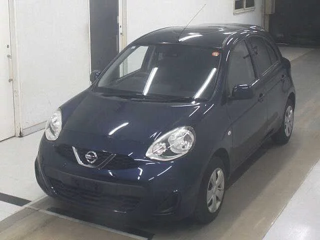 Nissan March  с аукциона в Японии
