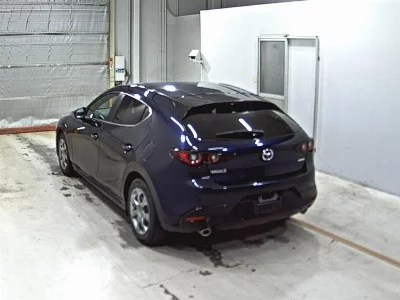 MAZDA MAZDA3 FASTBACK