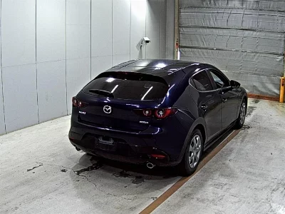 MAZDA MAZDA3 FASTBACK