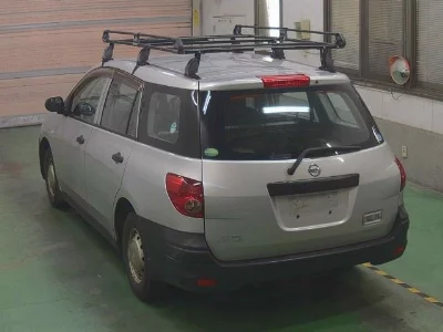 Nissan AD VAN