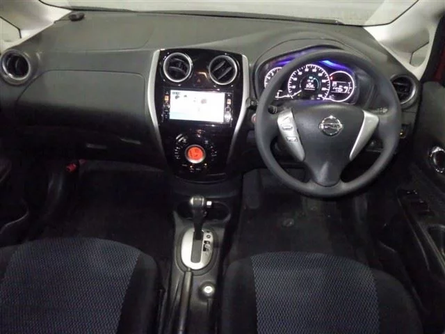 Nissan Note  с аукциона в Японии