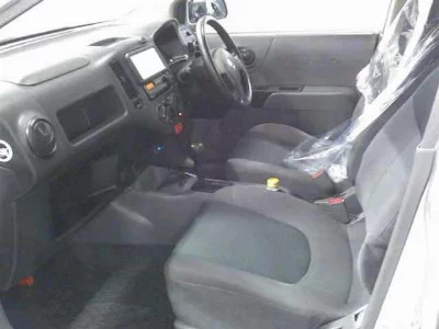 Nissan AD VAN