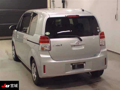 Toyota Spade