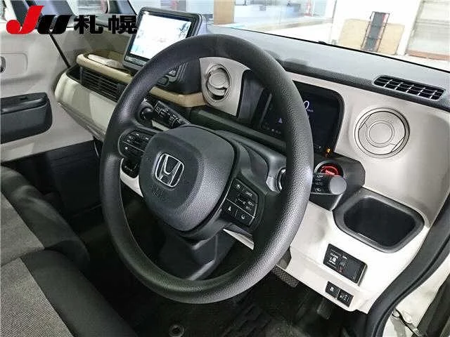 Honda N-Box  с аукциона в Японии