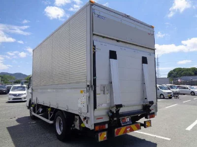 Mitsubishi Fuso Canter