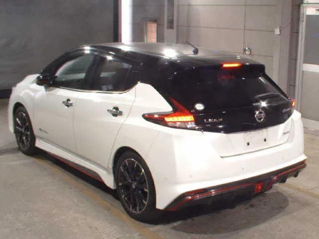 Nissan Leaf  с аукциона в Японии
