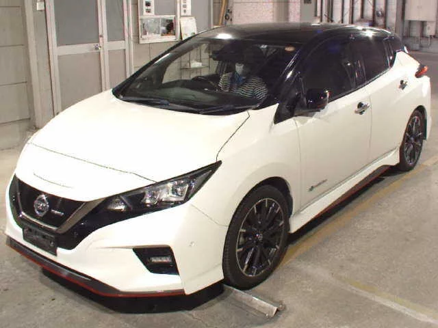 Nissan Leaf  с аукциона в Японии