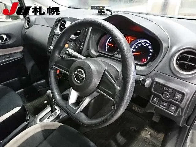 Nissan Note  с аукциона в Японии