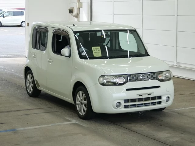 Nissan Cube  с аукциона в Японии