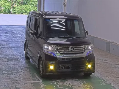 HONDA N BOX +