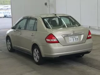 Nissan Tiida Latio