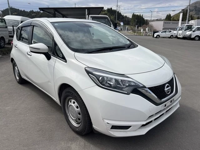 Nissan Note  с аукциона в Японии