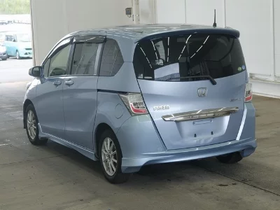 HONDA FREED HYBRID