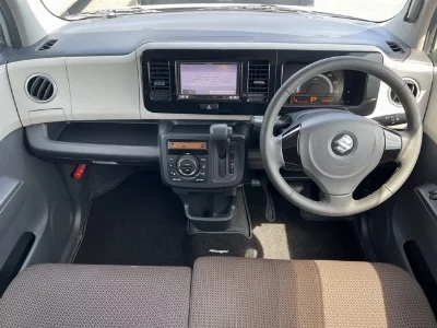 SUZUKI MRWAGON